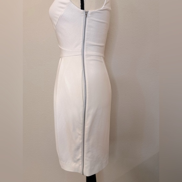 Armani Exchange Off White Pleated Sleeveless Dress Size 2 - Picture 5 of 10
